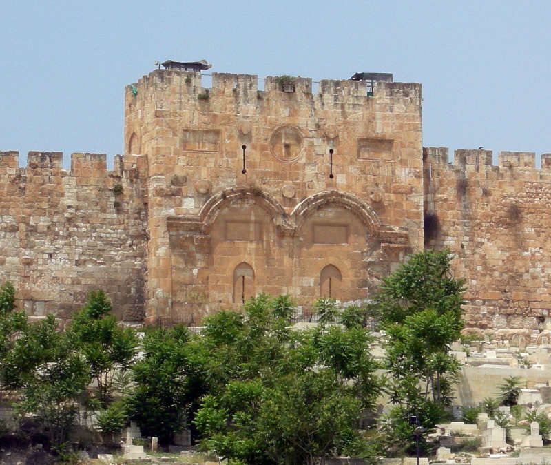 Famous Gates of the Ancient World