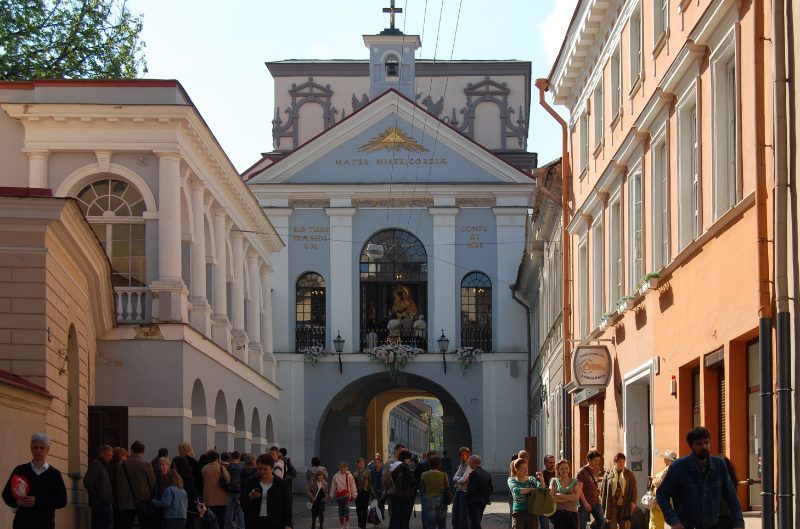 Famous Gates of the Modern World