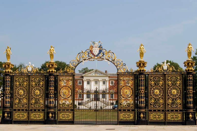 Famous Gates of the Modern World
