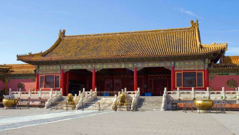 Famous Gates of the Modern World